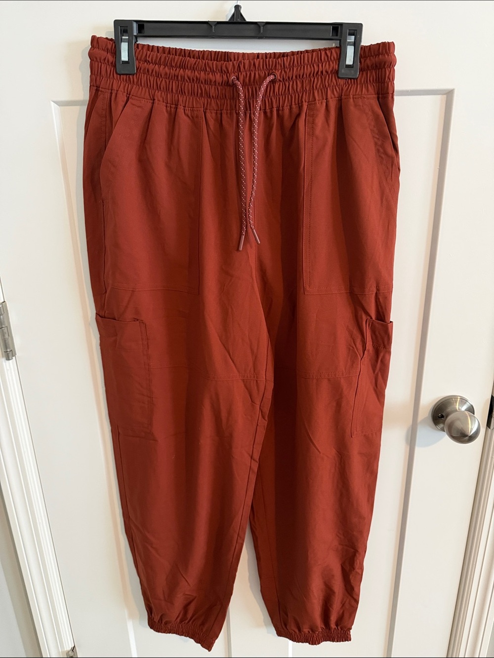 Old Navy Women's  Rust Orange  Cargo Stretchtech Joggers with Drawstring NWOT- M